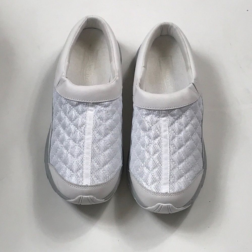 mushroom women shoes size 11M